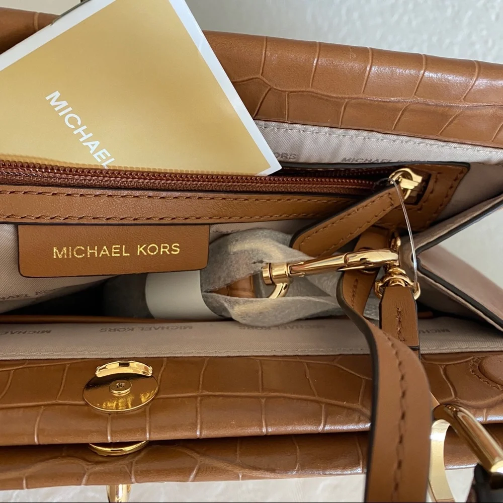 Michael Kors Gramercy Leather Frame 2 way bag